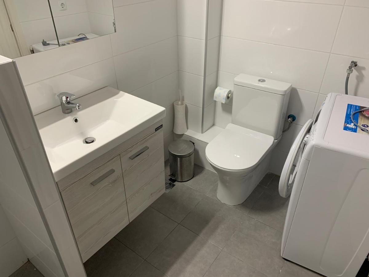 Apartment 30M From The Sea Thessaloniki Buitenkant foto
