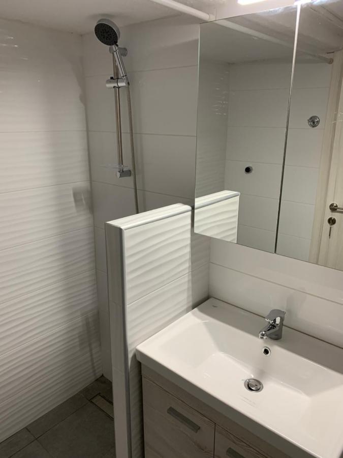 Apartment 30M From The Sea Thessaloniki Buitenkant foto